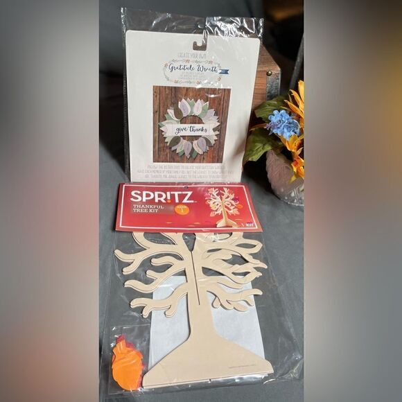 🎉🎉HOST PICK🎉🎉 2 NEW! Creative Craft Kits for Thanksgiving Activities & D… - Picture 2 of 8